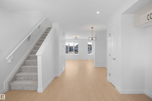21225 131A Avenue, Edmonton, AB 