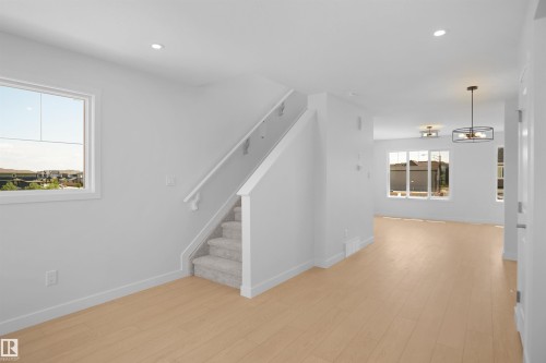 21225 131A Avenue, Edmonton, AB 