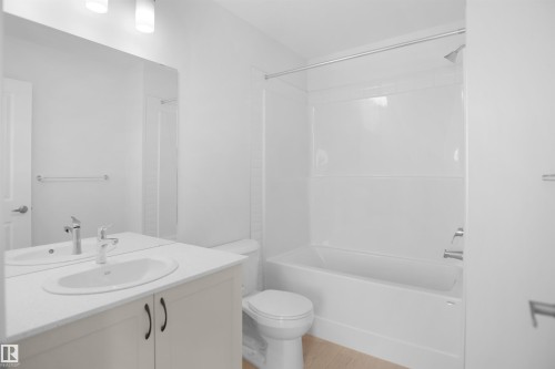 21225 131A Avenue, Edmonton, AB 