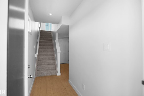 21225 131A Avenue, Edmonton, AB 
