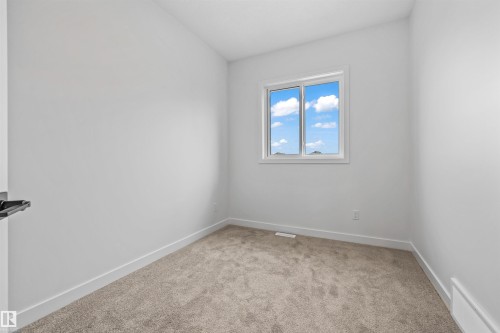 62 Juniper Wynd, Fort Saskatchewan, AB - Indoor Photo Showing Other Room
