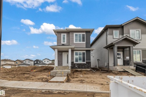 62 Juniper Wynd, Fort Saskatchewan, AB - Outdoor With Facade