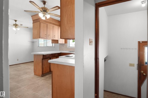 7804 143 Avenue, Edmonton, AB 