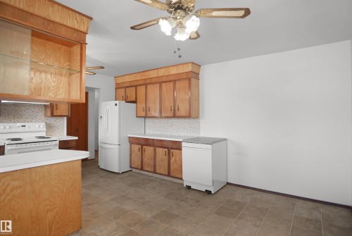 7804 143 Avenue, Edmonton, AB 