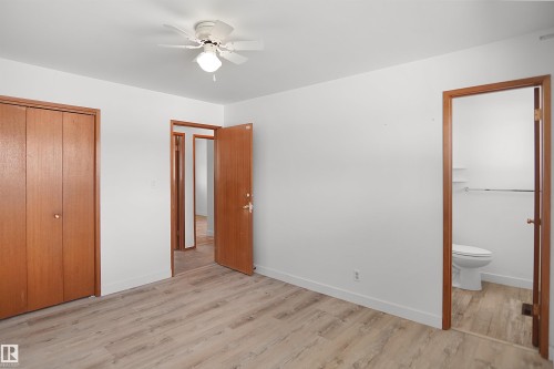 7804 143 Avenue, Edmonton, AB 
