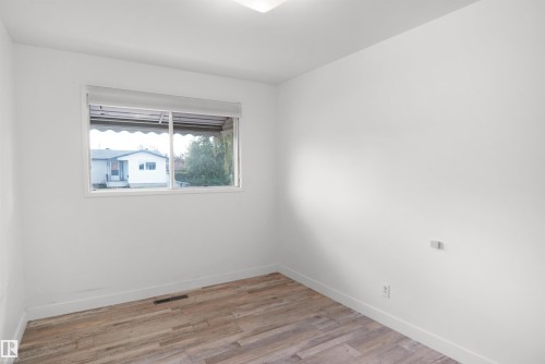 7804 143 Avenue, Edmonton, AB 