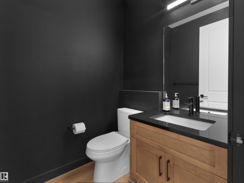 289 Jensen Lakes Boulevard, St. Albert, AB - Indoor Photo Showing Bathroom