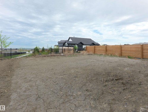 289 Jensen Lakes Boulevard, St. Albert, AB - Outdoor