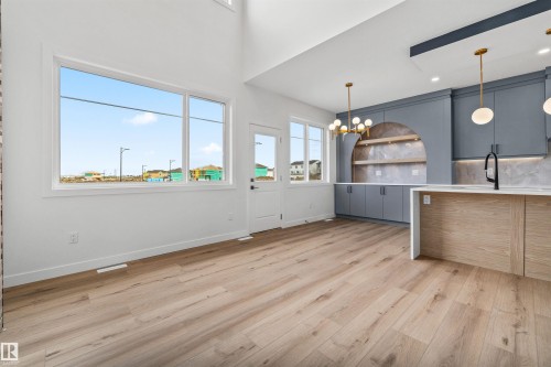 6 Enns Court, Fort Saskatchewan, AB - Indoor