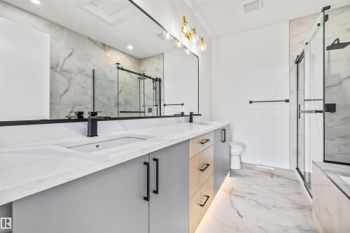 6 Enns Court, Fort Saskatchewan, AB - Indoor Photo Showing Bathroom