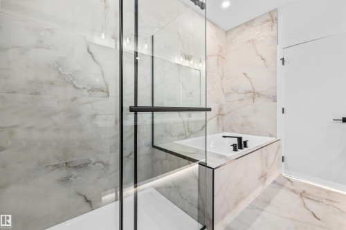 6 Enns Court, Fort Saskatchewan, AB - Indoor Photo Showing Bathroom