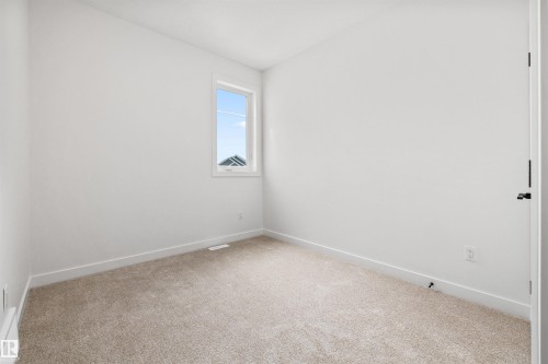 6 Enns Court, Fort Saskatchewan, AB - Indoor Photo Showing Other Room