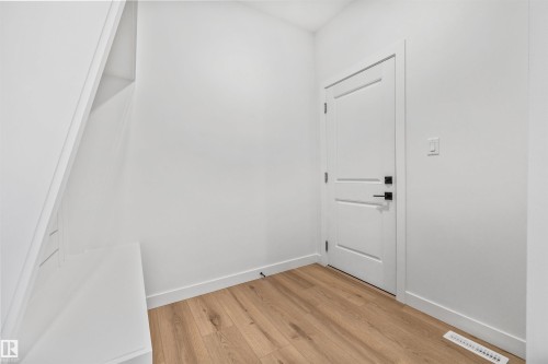 6 Enns Court, Fort Saskatchewan, AB - Indoor Photo Showing Other Room