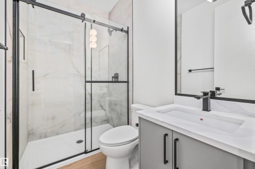 6 Enns Court, Fort Saskatchewan, AB - Indoor Photo Showing Bathroom