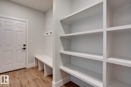 13 Scoria Wynd, Fort Saskatchewan, AB - Indoor With Storage