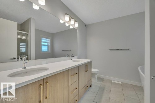 788 Bank Drive, Leduc, AB 