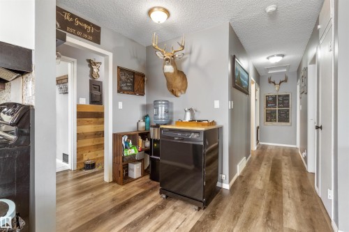 4808 43 St, Drayton Valley, AB - Indoor Photo Showing Other Room