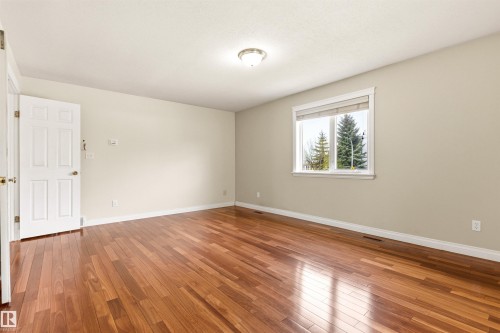 141 Kulawy Drive N, Edmonton, AB 