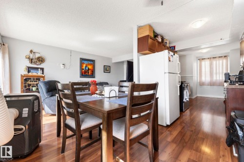 163 Cornell Crest, Edmonton, AB - Indoor Photo Showing Dining Room