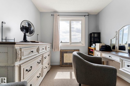 163 Cornell Crest, Edmonton, AB - Indoor