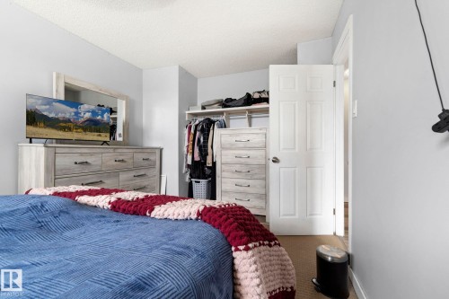 163 Cornell Crest, Edmonton, AB - Indoor Photo Showing Bedroom