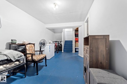 163 Cornell Crest, Edmonton, AB - Indoor