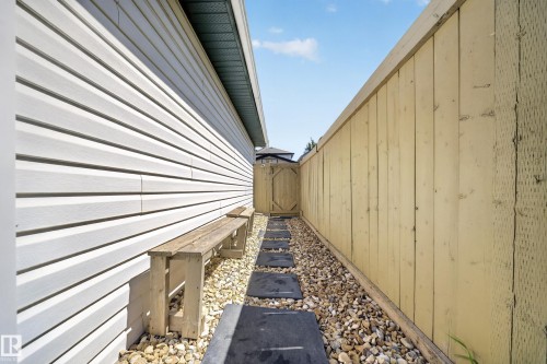 709 83 St Sw, Edmonton, AB - 