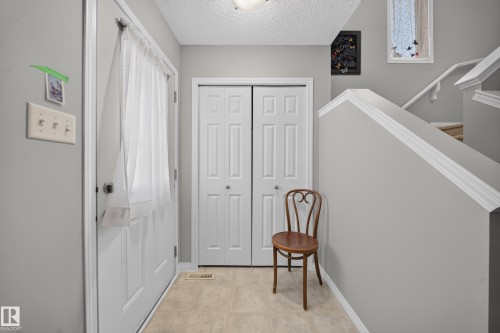 709 83 St Sw, Edmonton, AB - Indoor Photo Showing Other Room
