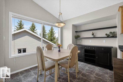 7928 10 Avenue, Edmonton, AB - Indoor Photo Showing Dining Room