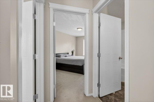 7928 10 Avenue, Edmonton, AB - Indoor Photo Showing Other Room