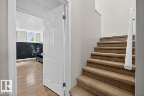 7928 10 Avenue, Edmonton, AB - Indoor Photo Showing Other Room