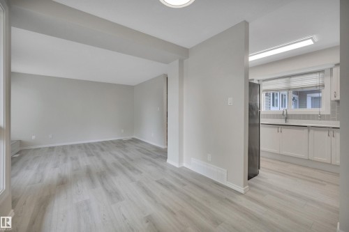 1 1820 56 Street, Edmonton, AB 