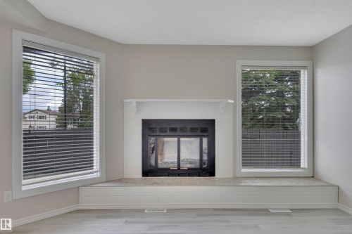 1 1820 56 Street, Edmonton, AB 
