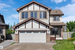 1512 Cunningham Cape  Edmonton, AB T6W 0Y3