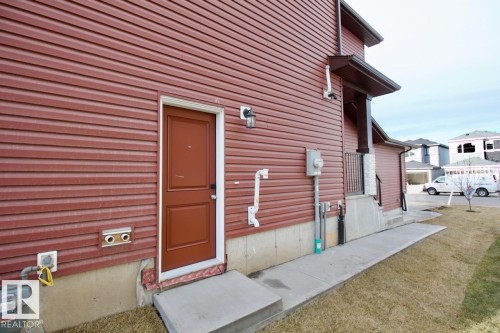 Bsmt 8853 Carson Way Sw, Edmonton, AB 