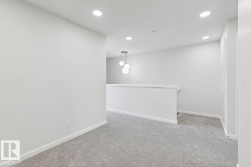 319 Edgemont Drive, Edmonton, AB 