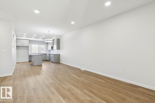 319 Edgemont Drive, Edmonton, AB 