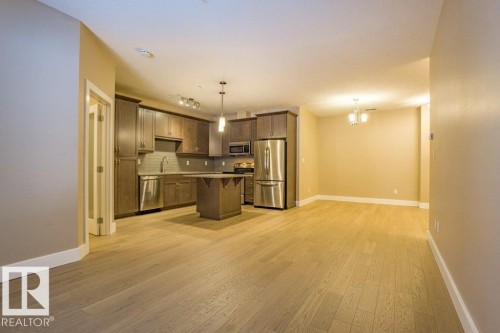 149 6079 Maynard Way Nw, Edmonton, AB - Indoor Photo Showing Kitchen