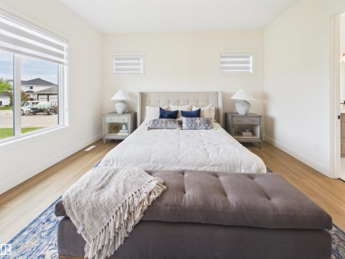 593 Genesis Wynd, Stony Plain, AB - Indoor Photo Showing Bedroom