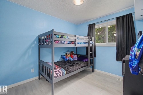 4315 46 Street, Stony Plain, AB - Indoor Photo Showing Bedroom
