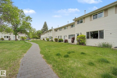 4315 46 Street, Stony Plain, AB - Outdoor