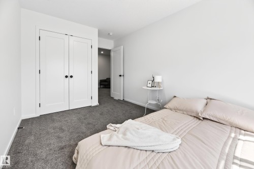 8038 174A Avenue, Edmonton, AB 