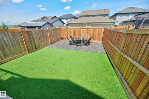 8038 174A Avenue, Edmonton, AB 