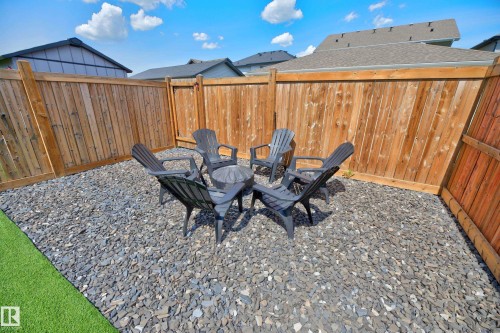 8038 174A Avenue, Edmonton, AB 