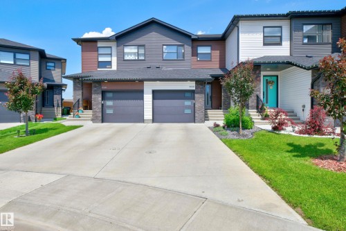8038 174A Avenue, Edmonton, AB 