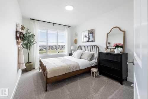 13 Patriot Way, Spruce Grove, AB - Indoor Photo Showing Bedroom