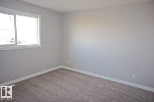 180 Radcliffe Wynd, Fort Saskatchewan, AB - Indoor Photo Showing Other Room