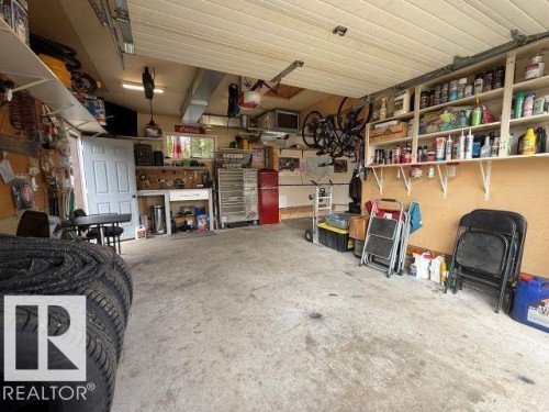 4118 46 Street, Beaumont, AB - Indoor Photo Showing Garage