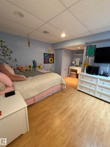 4118 46 Street, Beaumont, AB - Indoor Photo Showing Bedroom