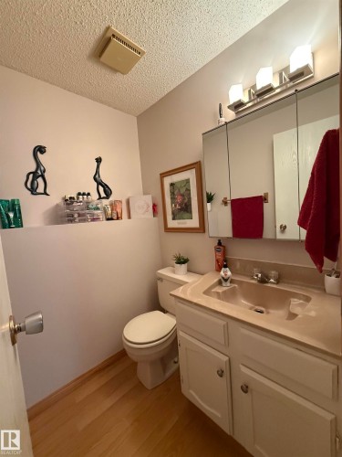 4118 46 Street, Beaumont, AB - Indoor Photo Showing Bathroom